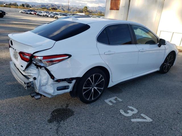 Toyota Camry Se Image 3