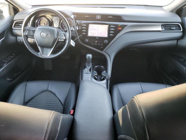 Toyota Camry Se Image 6