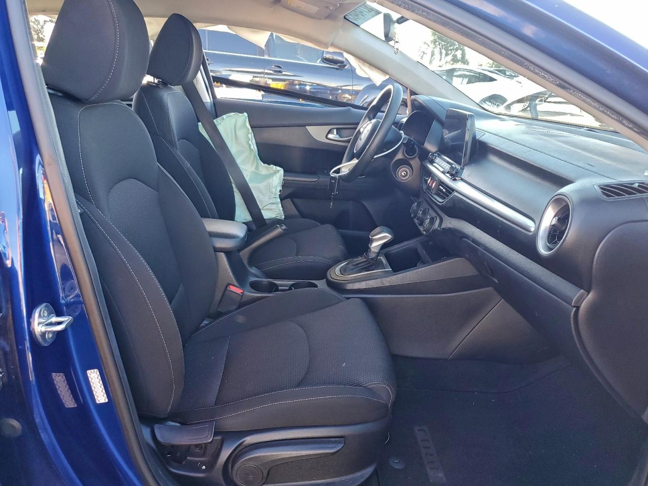 Kia Forte Fe Image 4