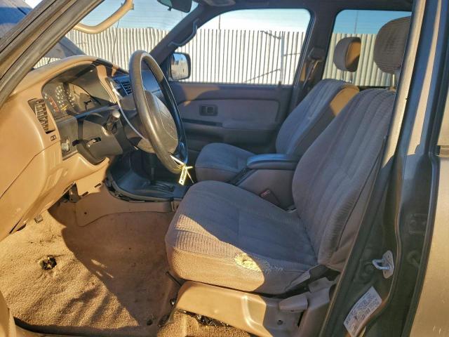 Toyota 4Runner Sr5 Image 10