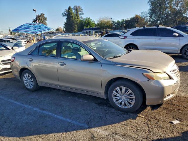 Toyota Camry Ce Image 7