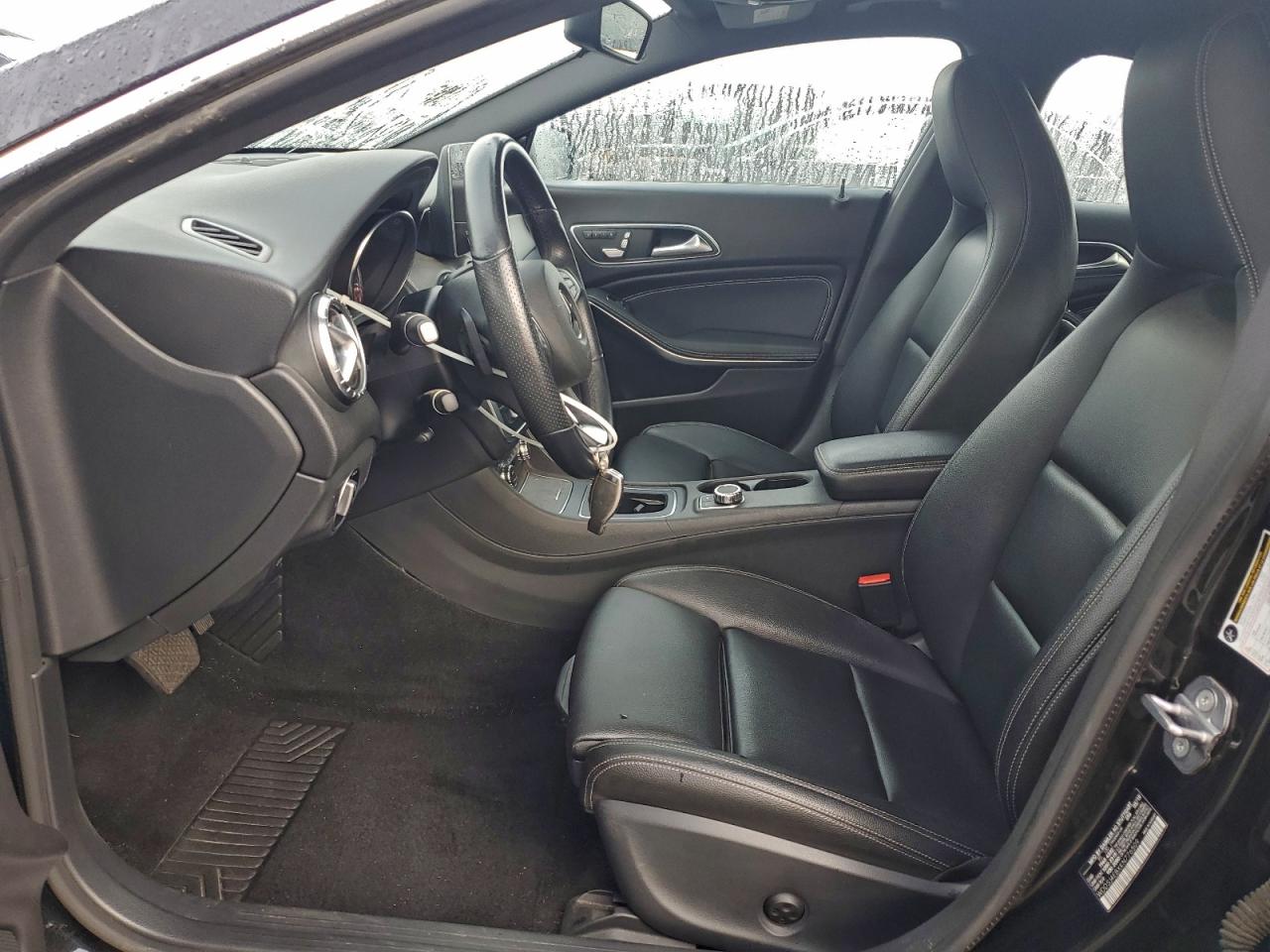 Mercedes-Benz Cla-class 250 Image 3