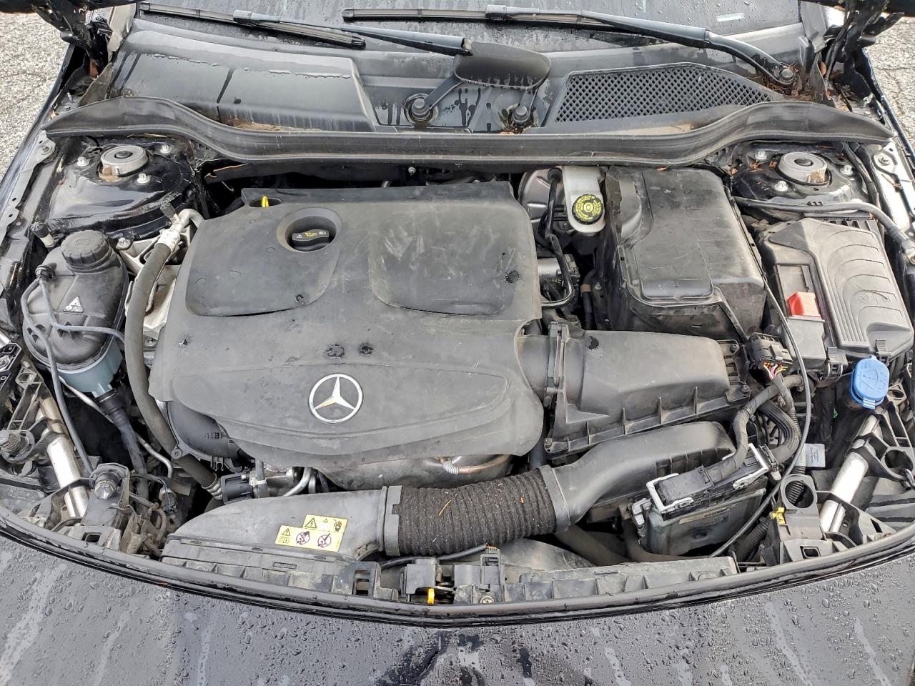 Mercedes-Benz Cla-class 250 Image 4