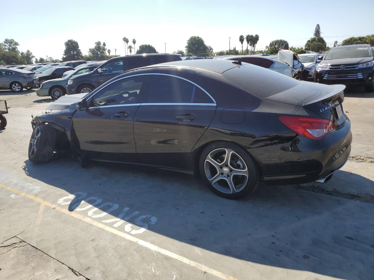 Mercedes-Benz Cla-class 250 Image 2