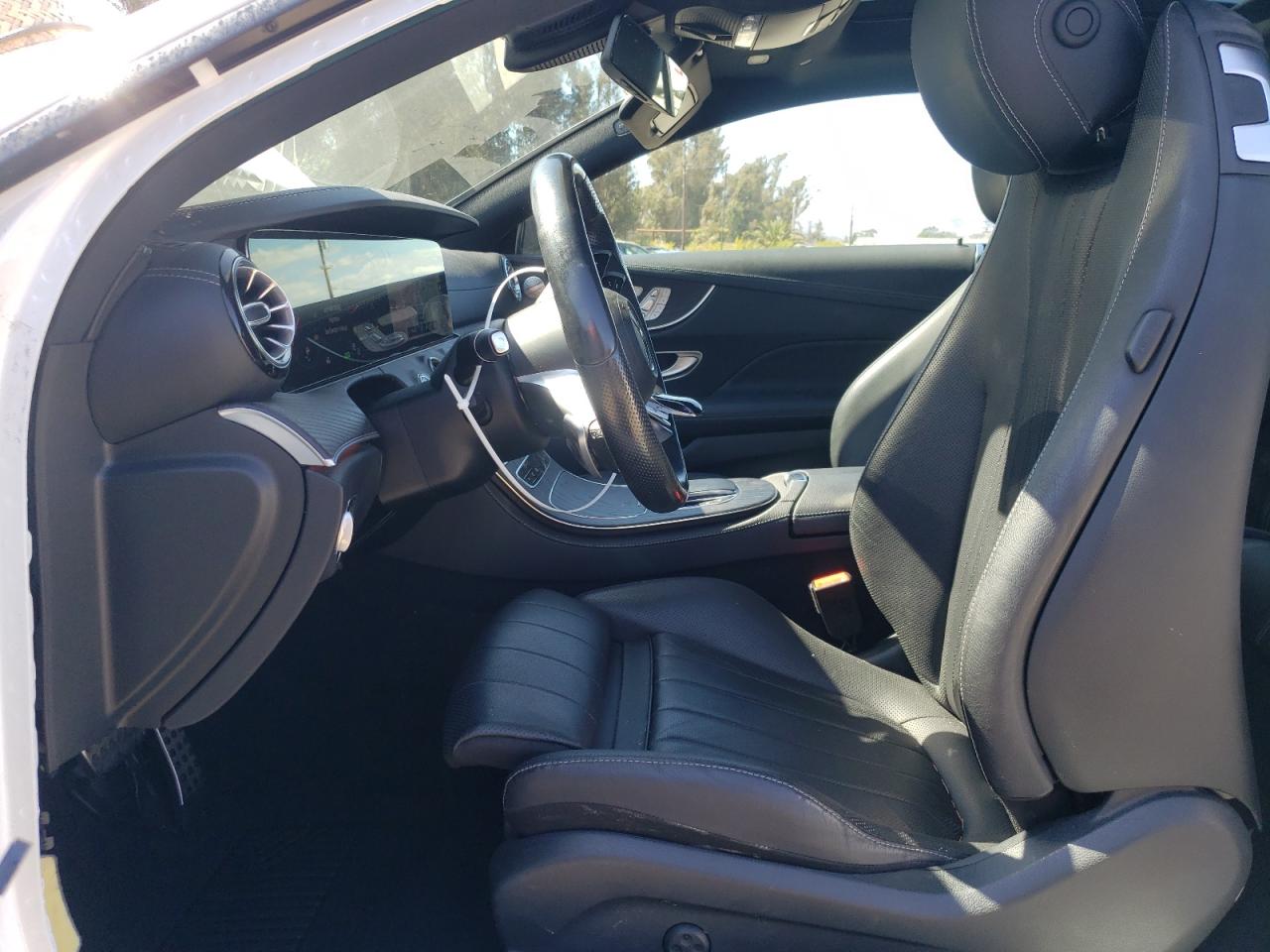 Mercedes-Benz E-Class 450 Image 7