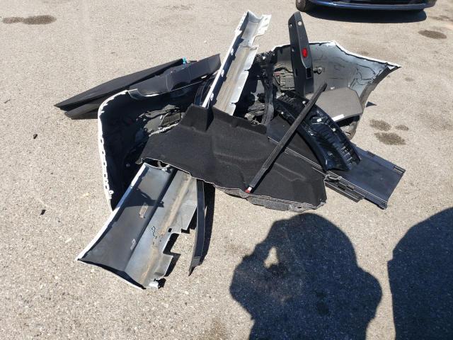 Mercedes-Benz E-Class 450 Image 11