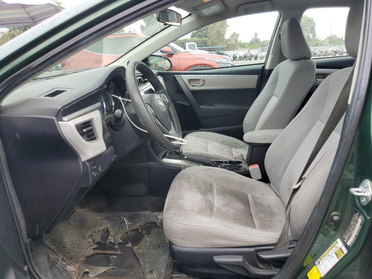 Toyota Corolla L Image 11