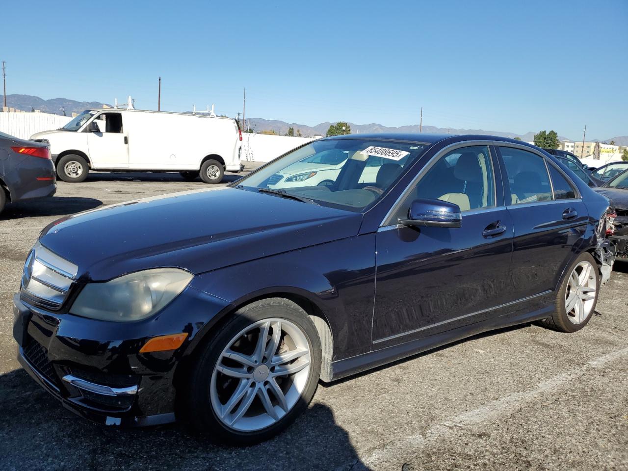 Mercedes-Benz C-Class 250 Image 1