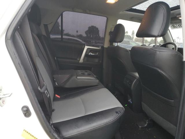 Toyota 4Runner Sr5 Image 10