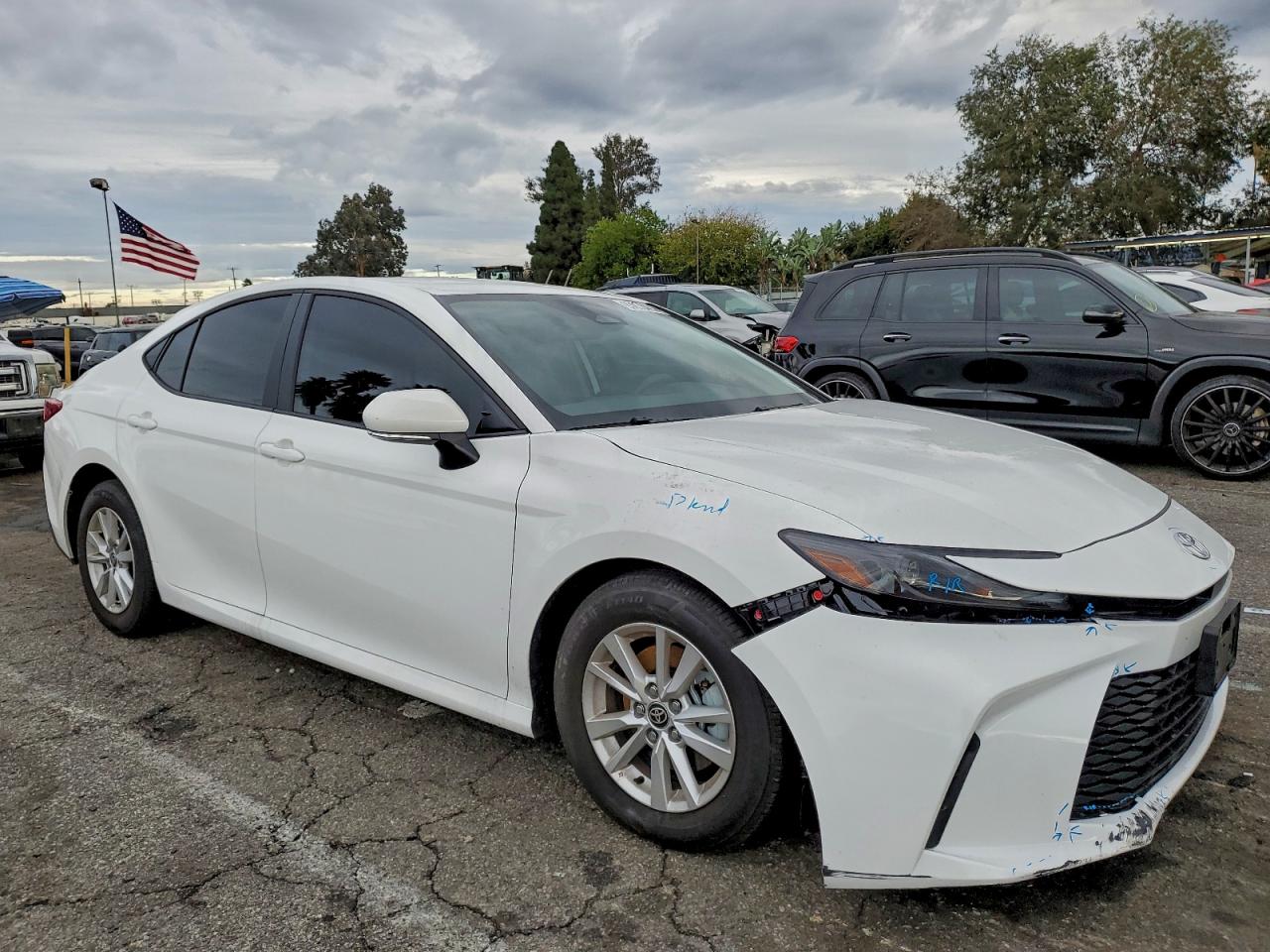 Toyota Camry Xse Image 10