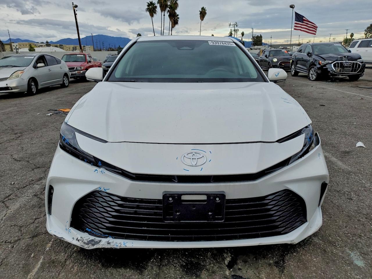 Toyota Camry Xse Image 8