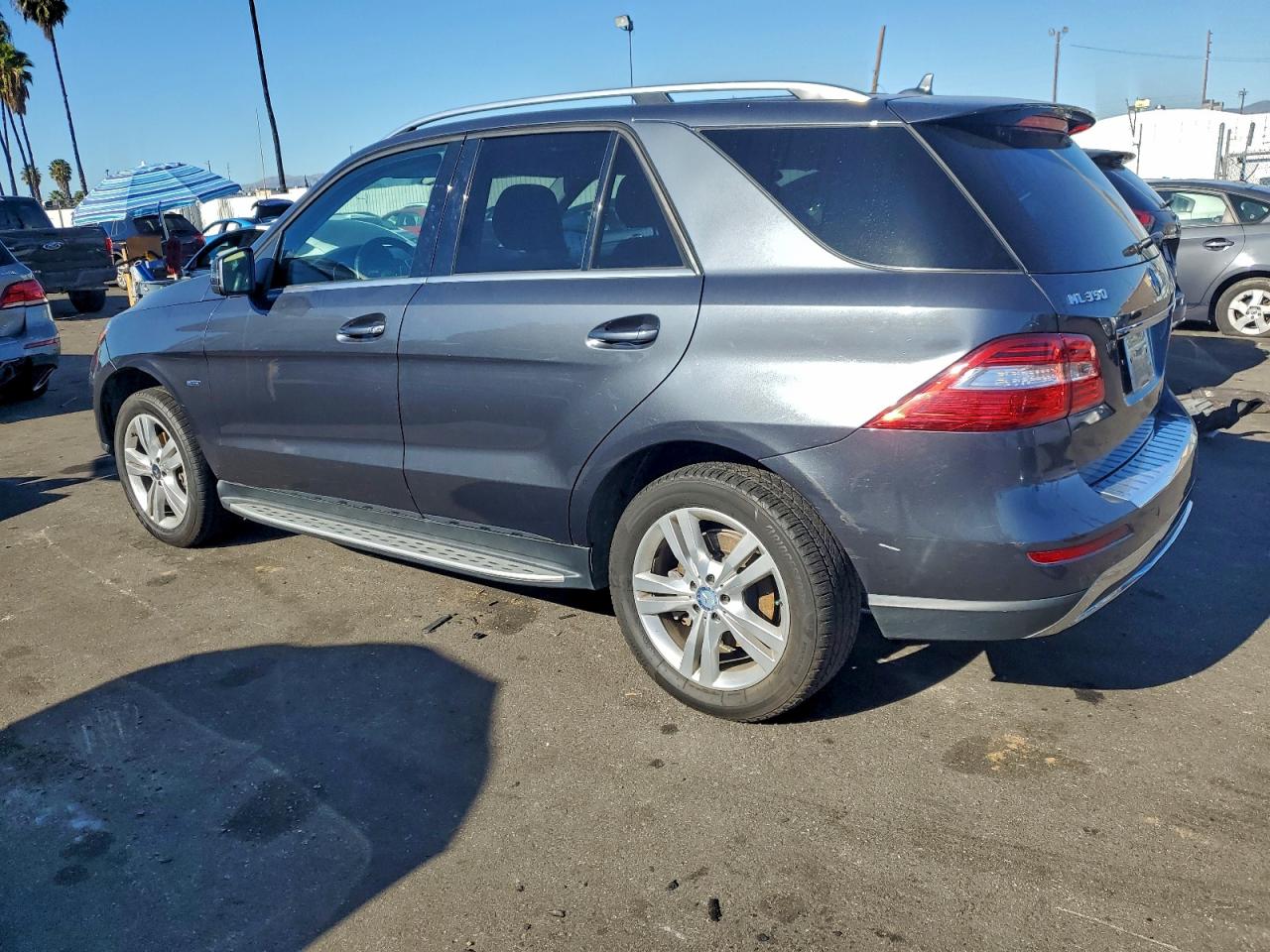 Mercedes-Benz M-Class 350 4matic Image 2