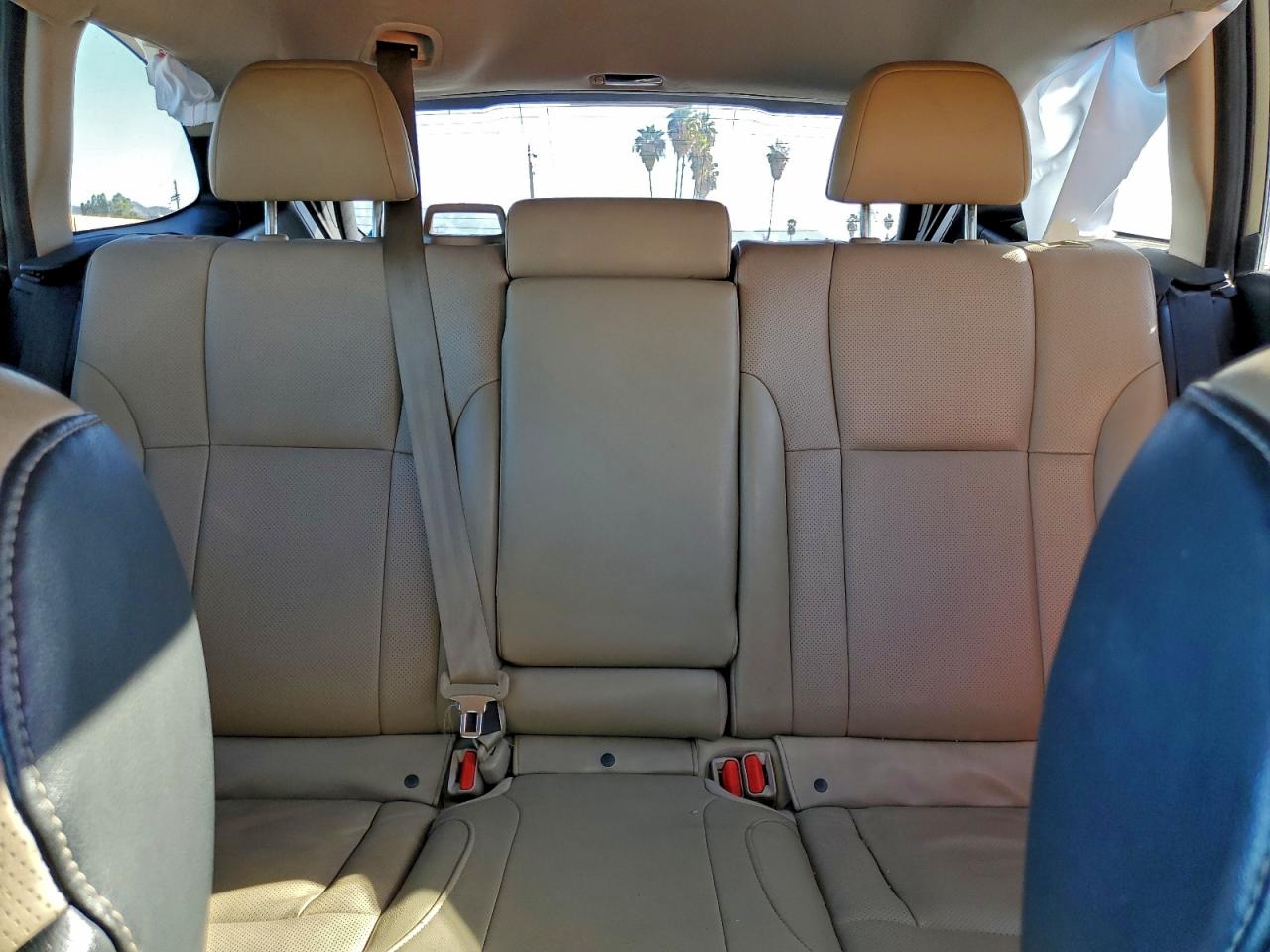 Subaru Outback Limited Image 6