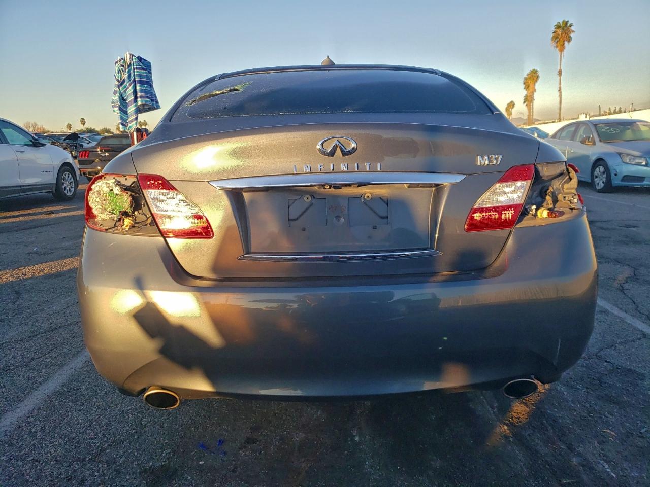 INFINITI M37 Image 5