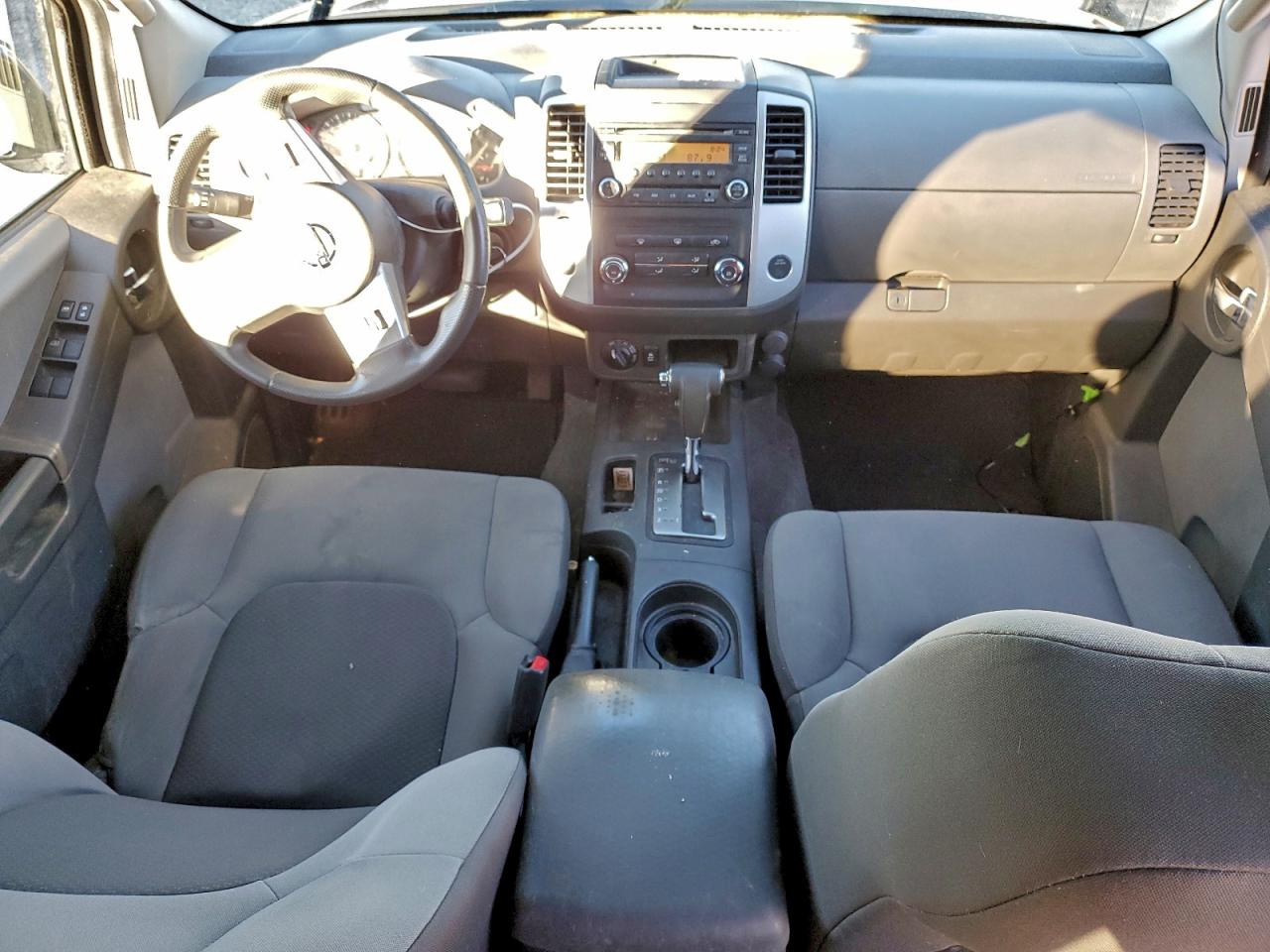 Nissan Xterra X Image 11