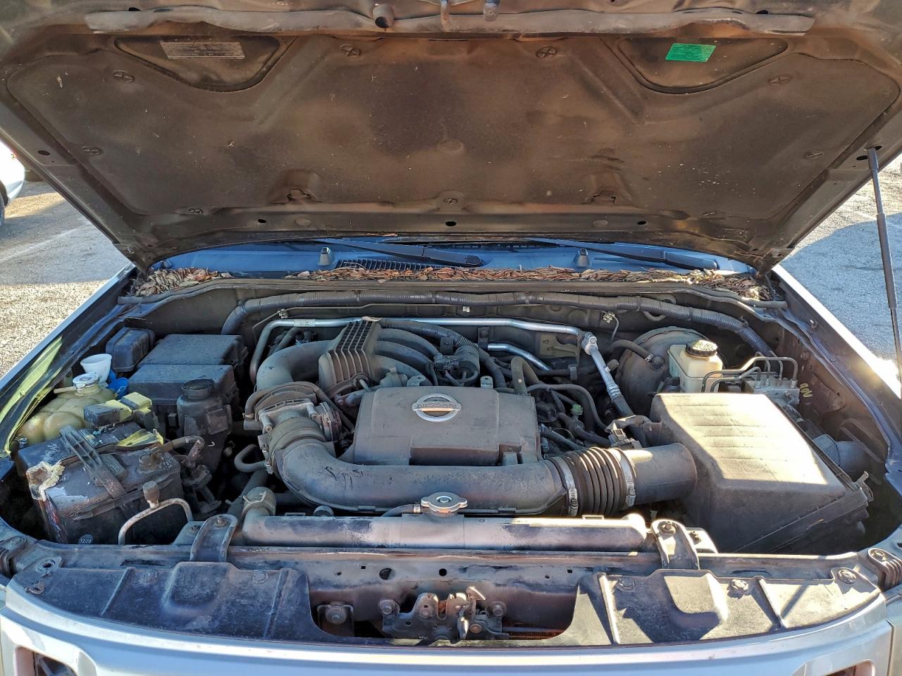 Nissan Xterra X Image 7