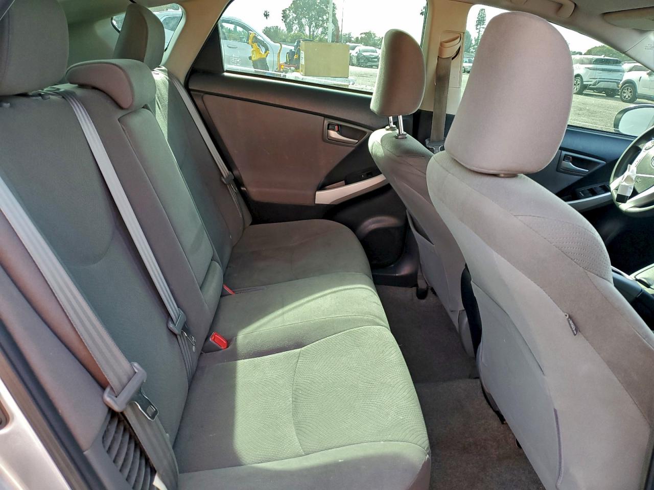 Toyota Prius Image 11