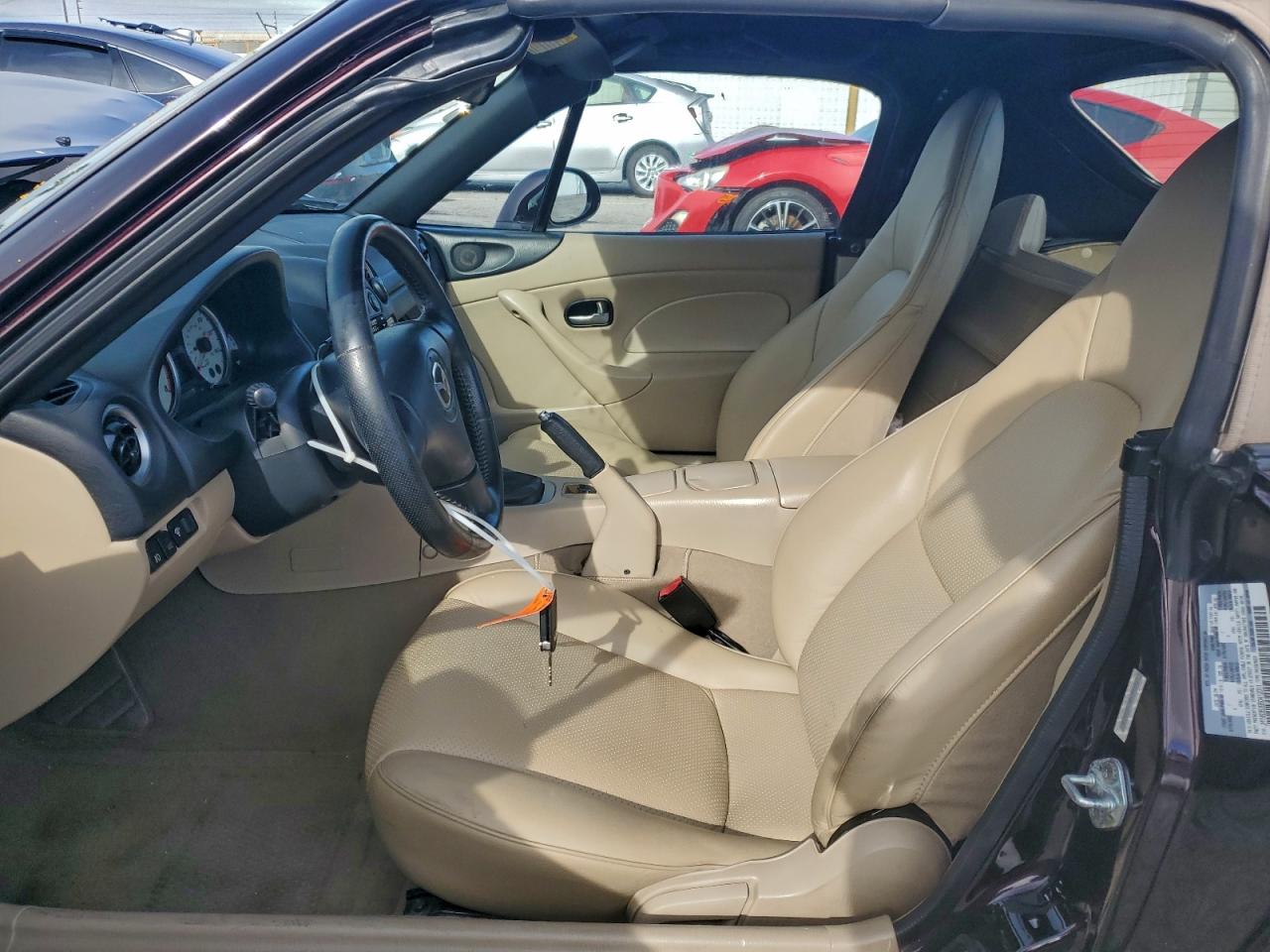 Mazda Mx5 Base Image 4