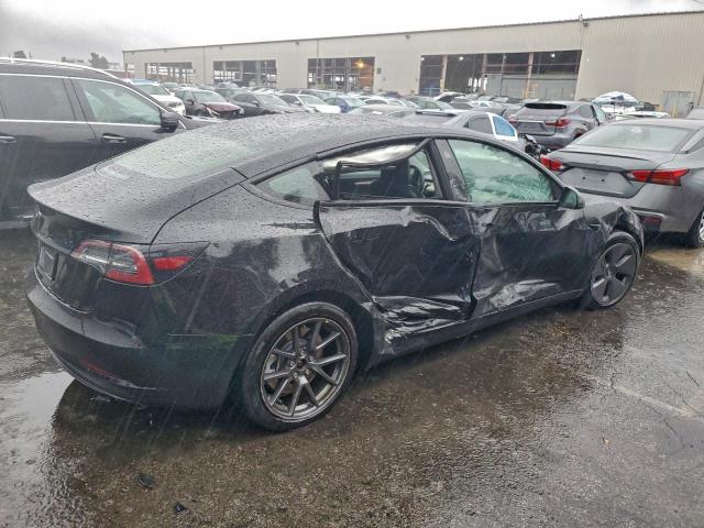Tesla Model 3 Image 2