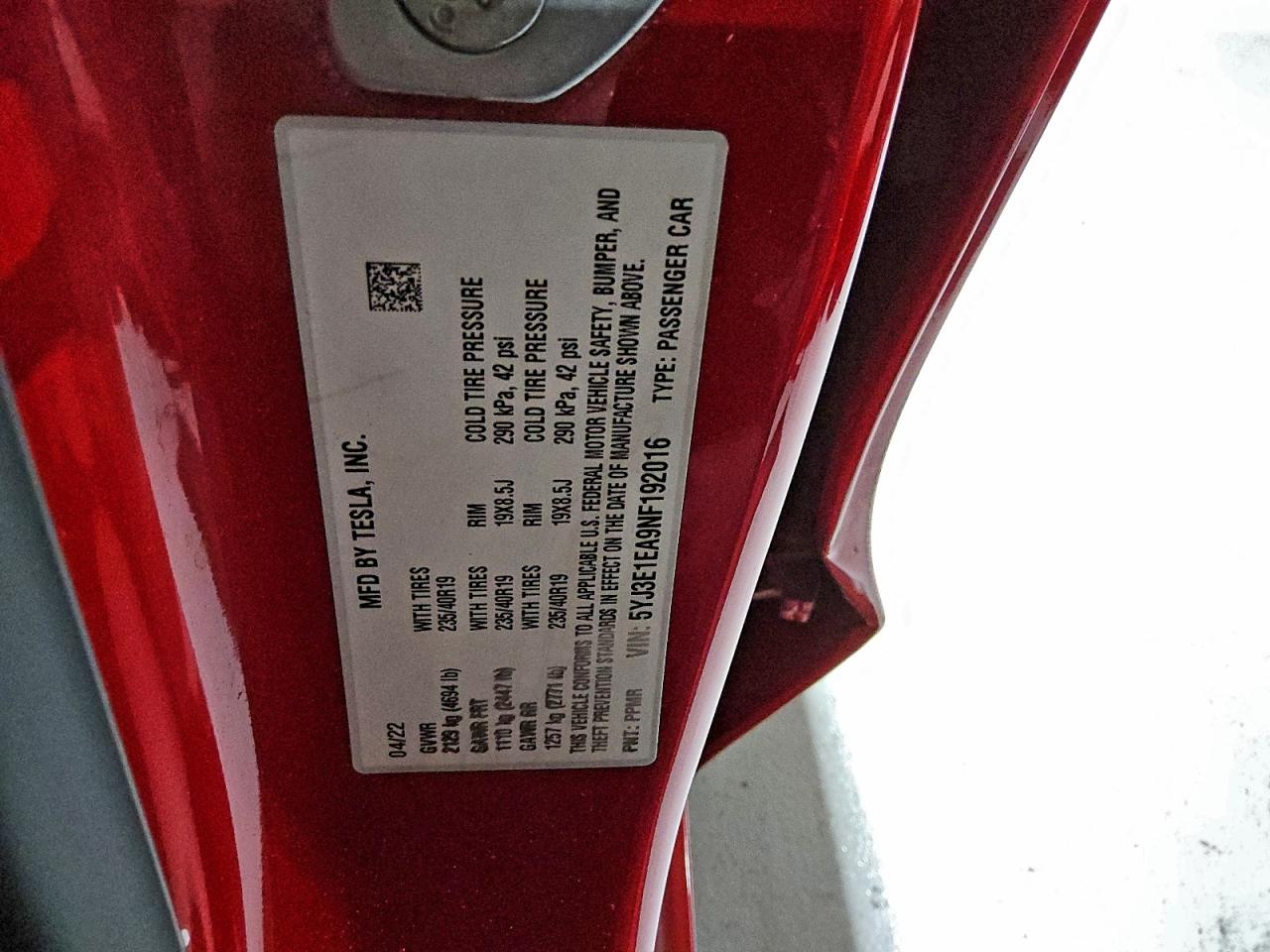 Tesla Model 3 Image 11