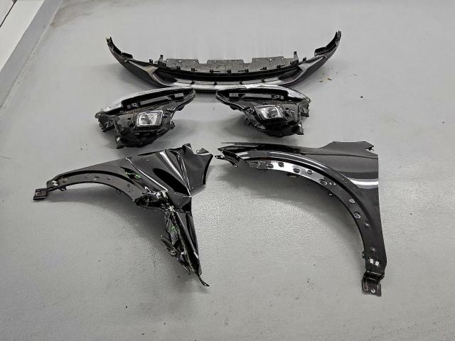 Buick Encore Preferred Image 8