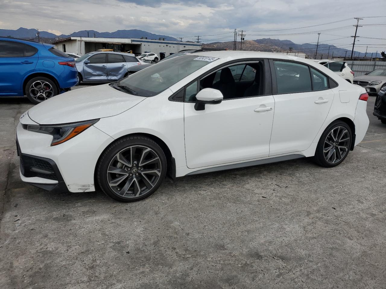 Toyota Corolla Se Image 1