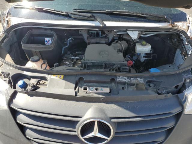 Mercedes-Benz Sprinter 2500 Image 9