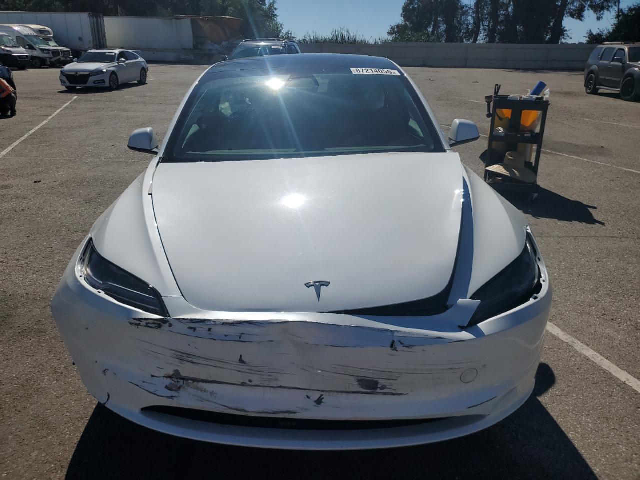 Tesla Model 3 Image 8