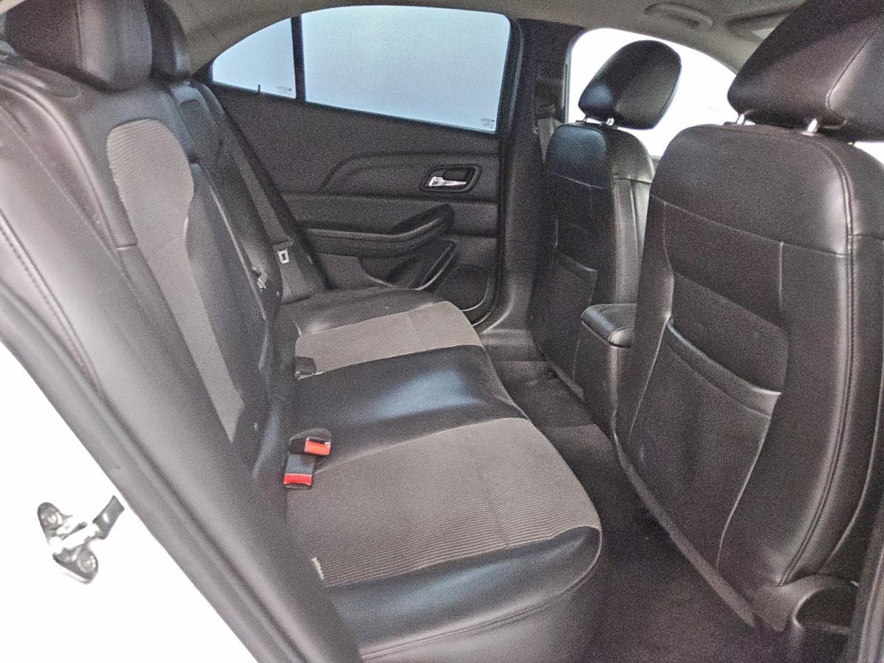 Chevrolet Malibu Lt Image 12