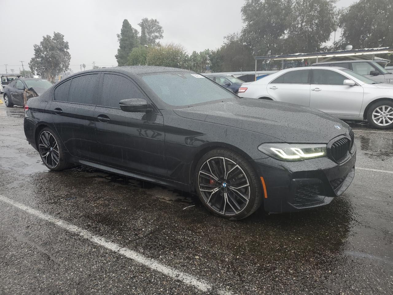 BMW 5 Series I Image 9