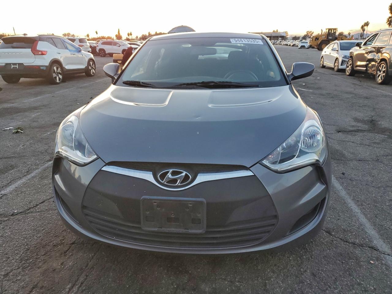 Hyundai VELOSTER Image 3