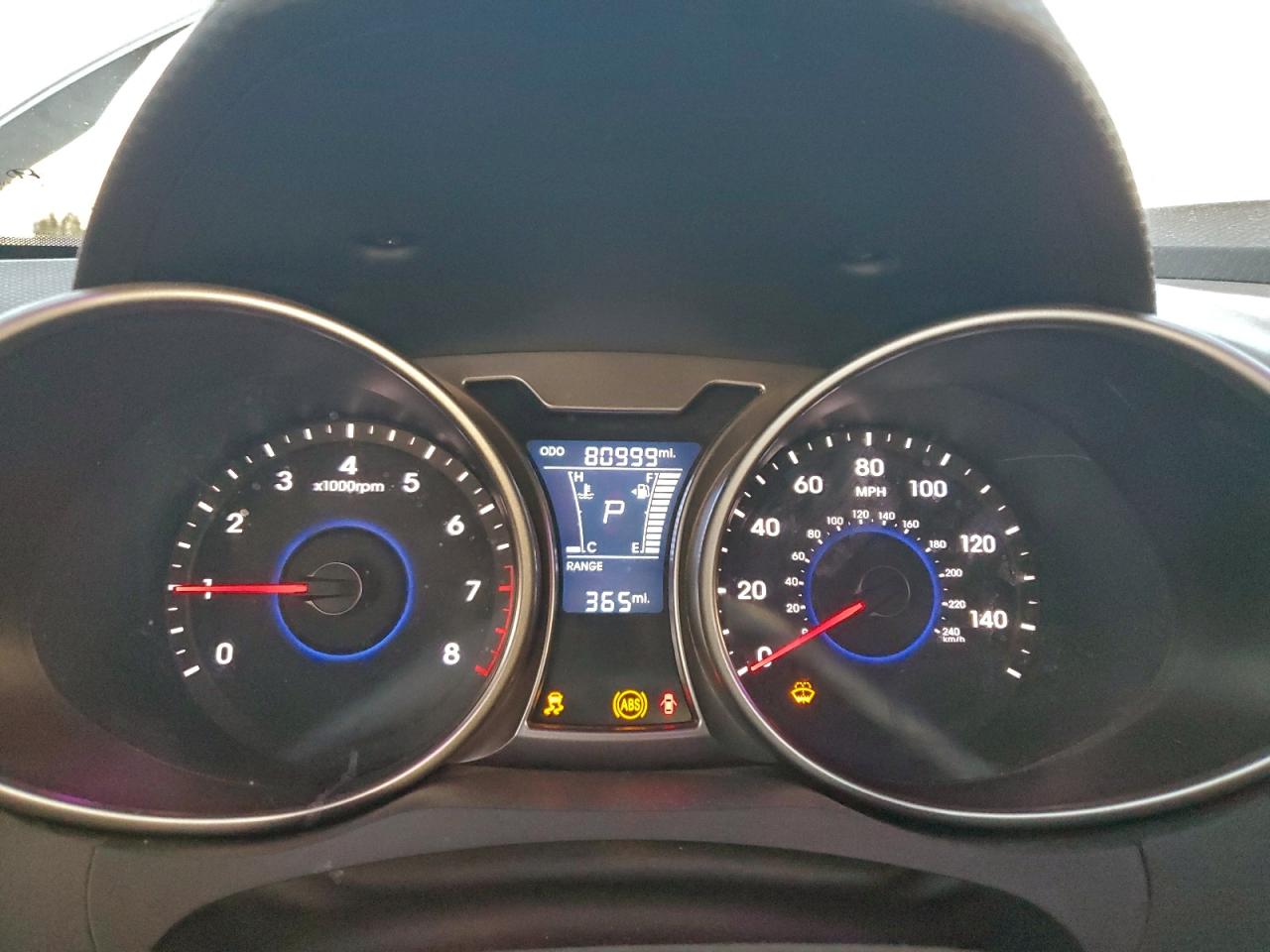 Hyundai VELOSTER Image 11