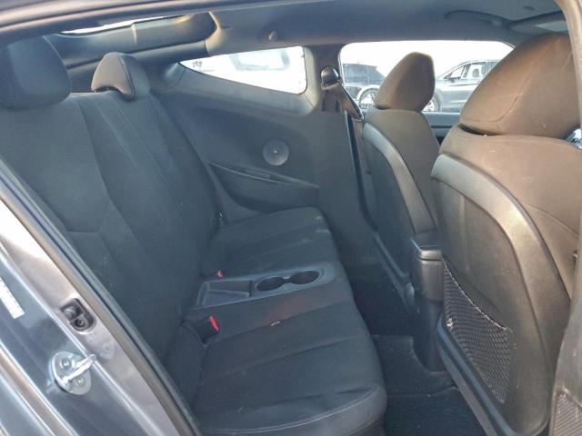 Hyundai VELOSTER Image 4