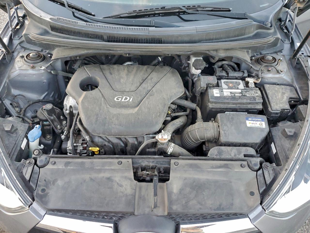 Hyundai VELOSTER Image 12