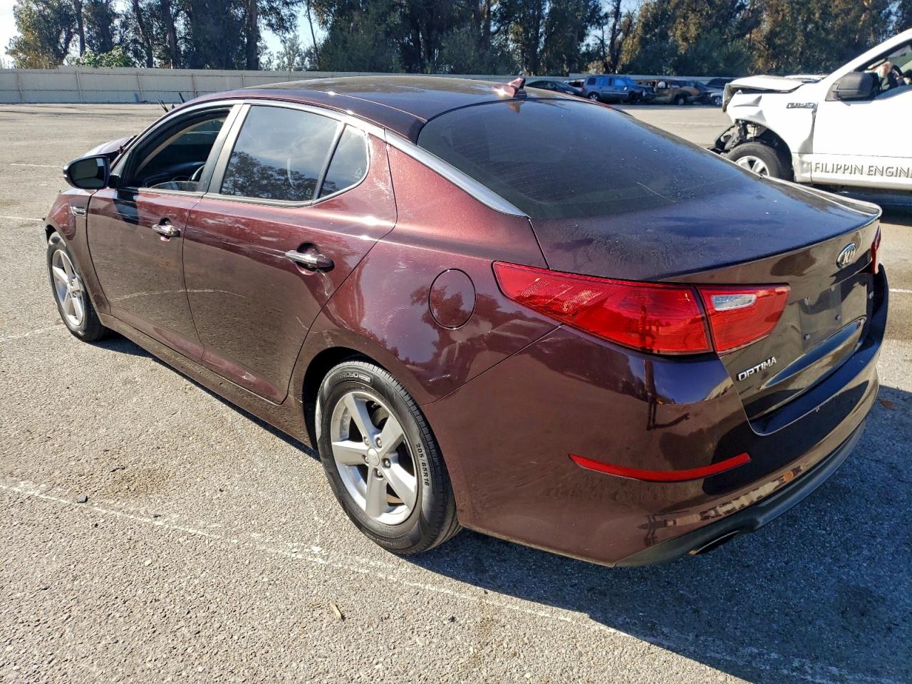 Kia Optima Lx Image 2