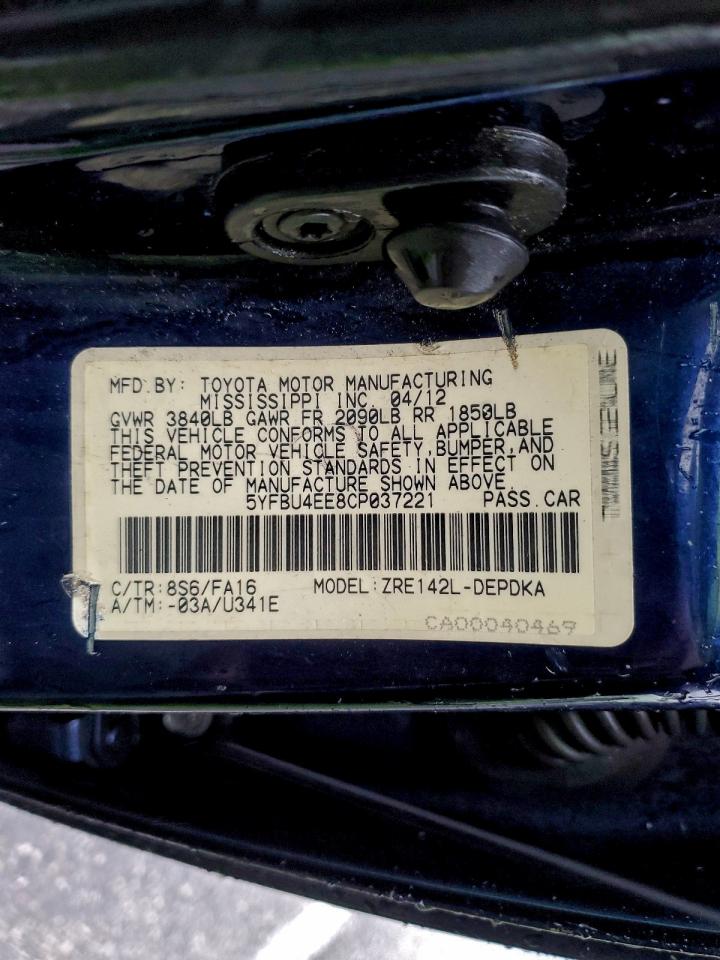 Toyota Corolla Base Image 12