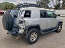 Toyota FJ Cruiser Image 2