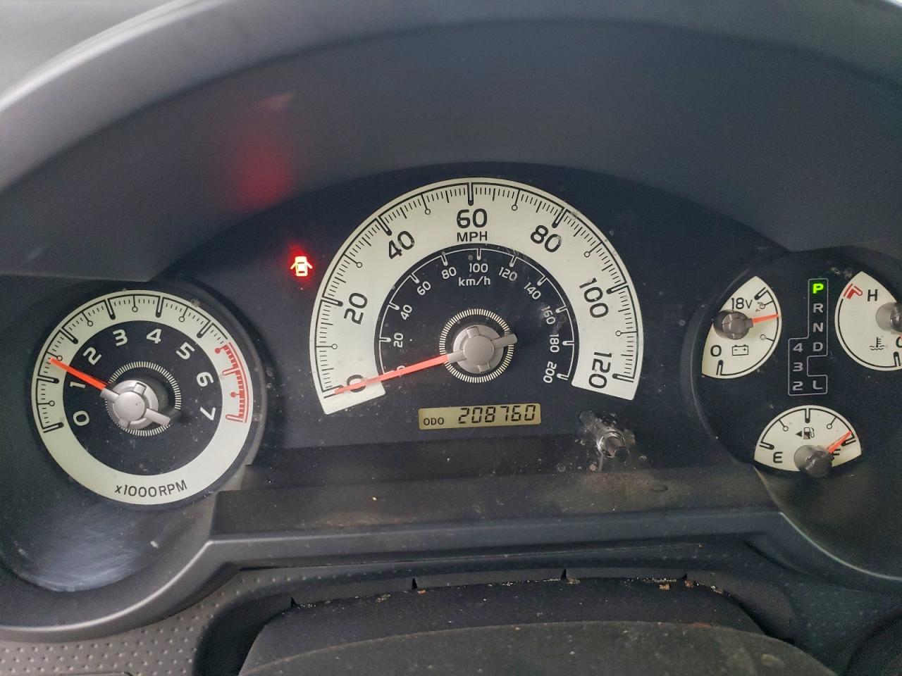 Toyota FJ Cruiser Image 11