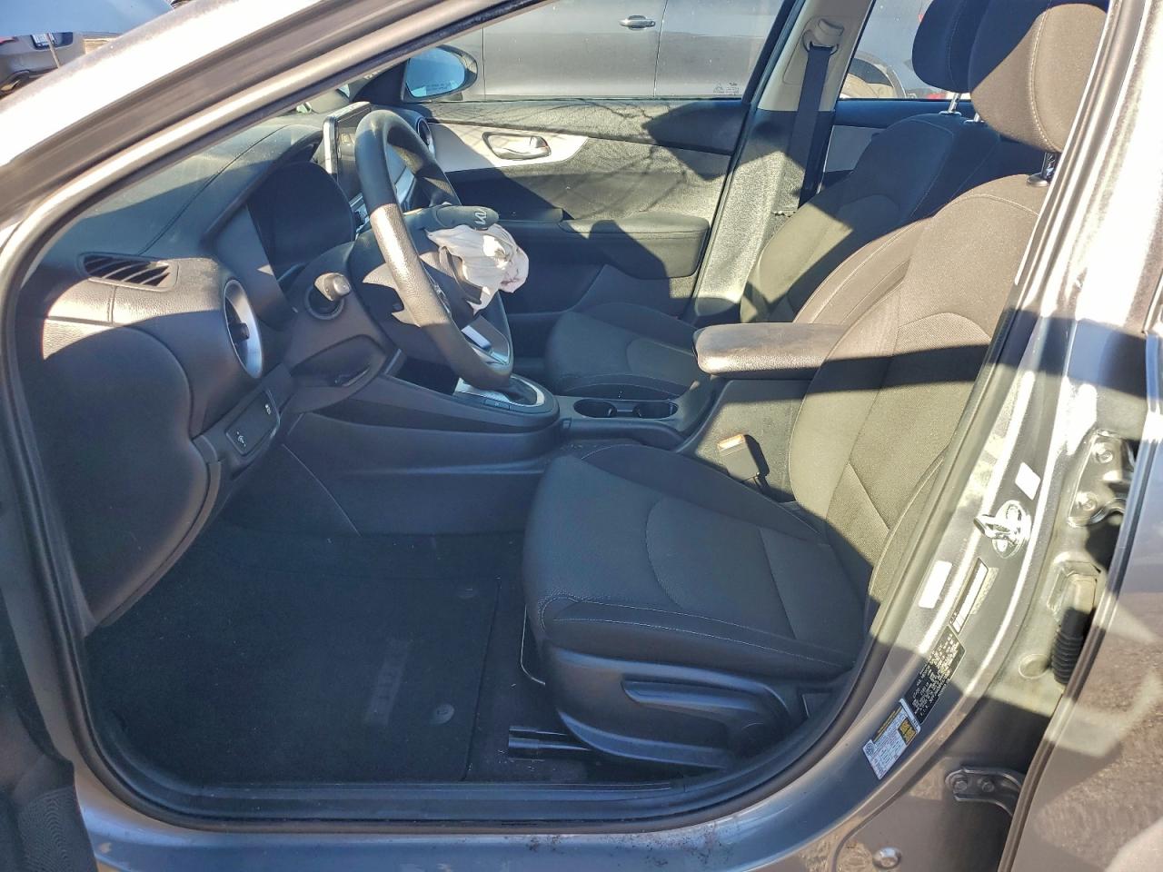 Kia Forte Lx Image 5