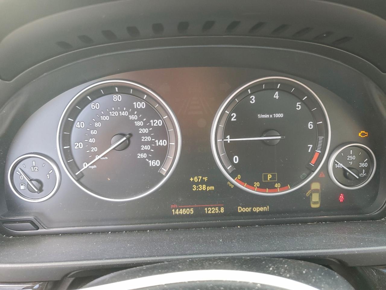 BMW 5 Series I Image 8