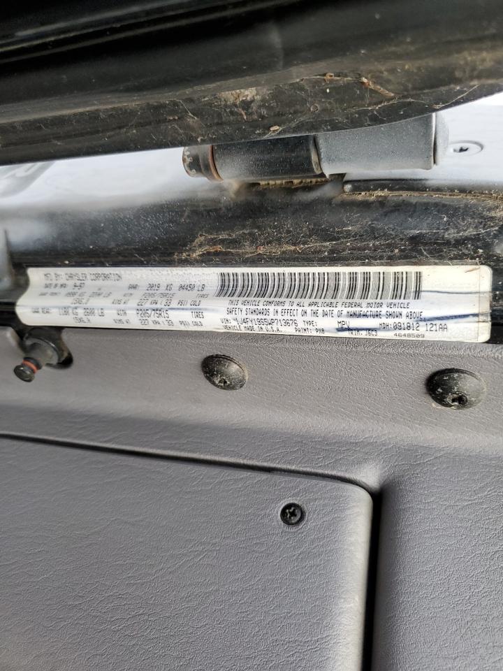 Jeep Wrangler Sport Image 6