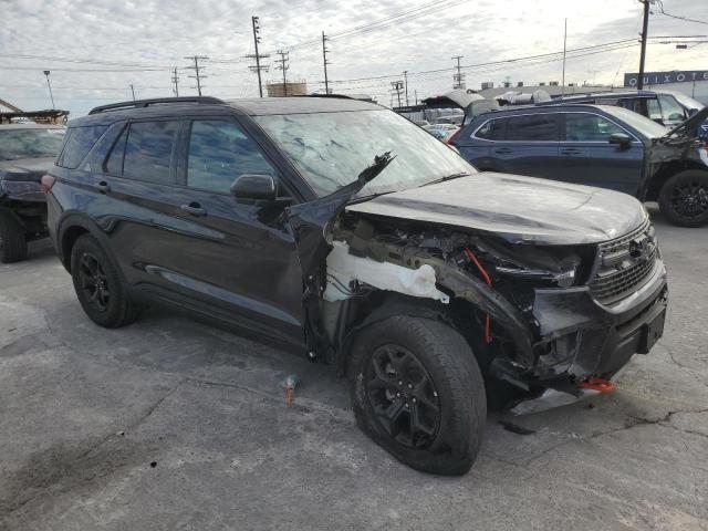 Ford Explorer Timberline Image 3