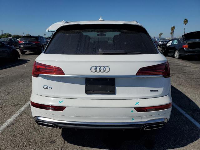 Audi Q5 Premium 45 Image 4