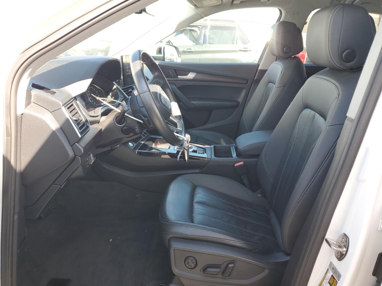 Audi Q5 Premium 45 Image 7