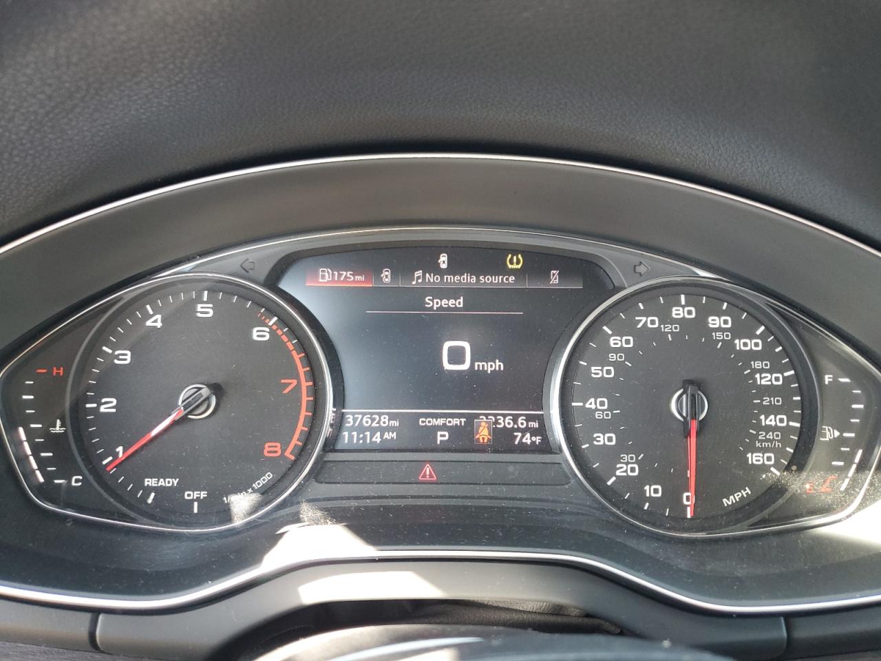 Audi Q5 Premium 45 Image 10