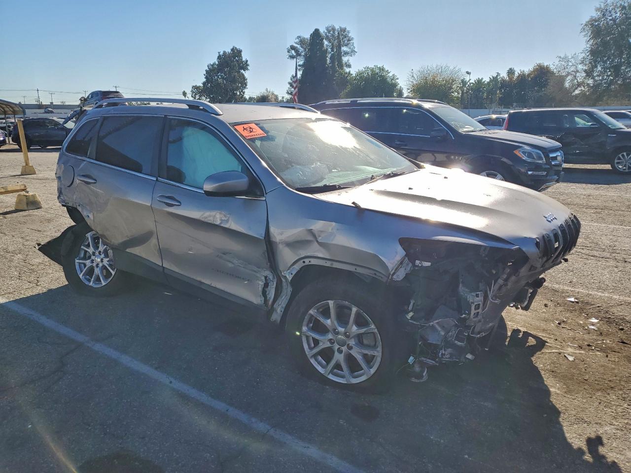 Jeep Grand Cherokee Latitude Image 2