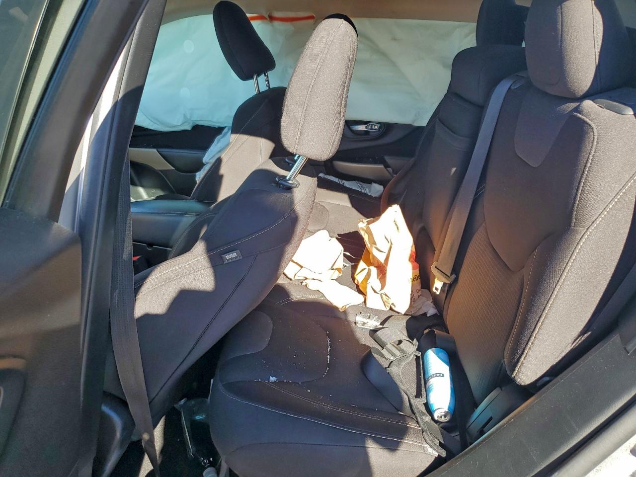 Jeep Grand Cherokee Latitude Image 9