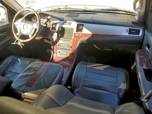 Cadillac Escalade Luxury Image 9