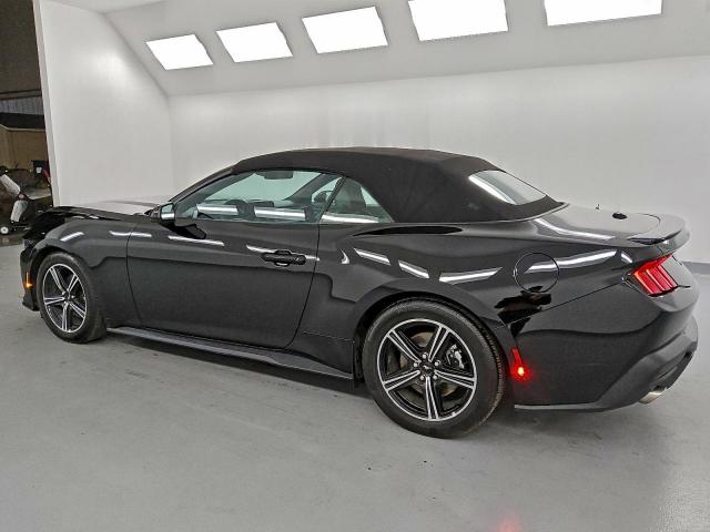 Ford Mustang Image 6