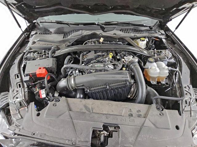 Ford Mustang Image 10